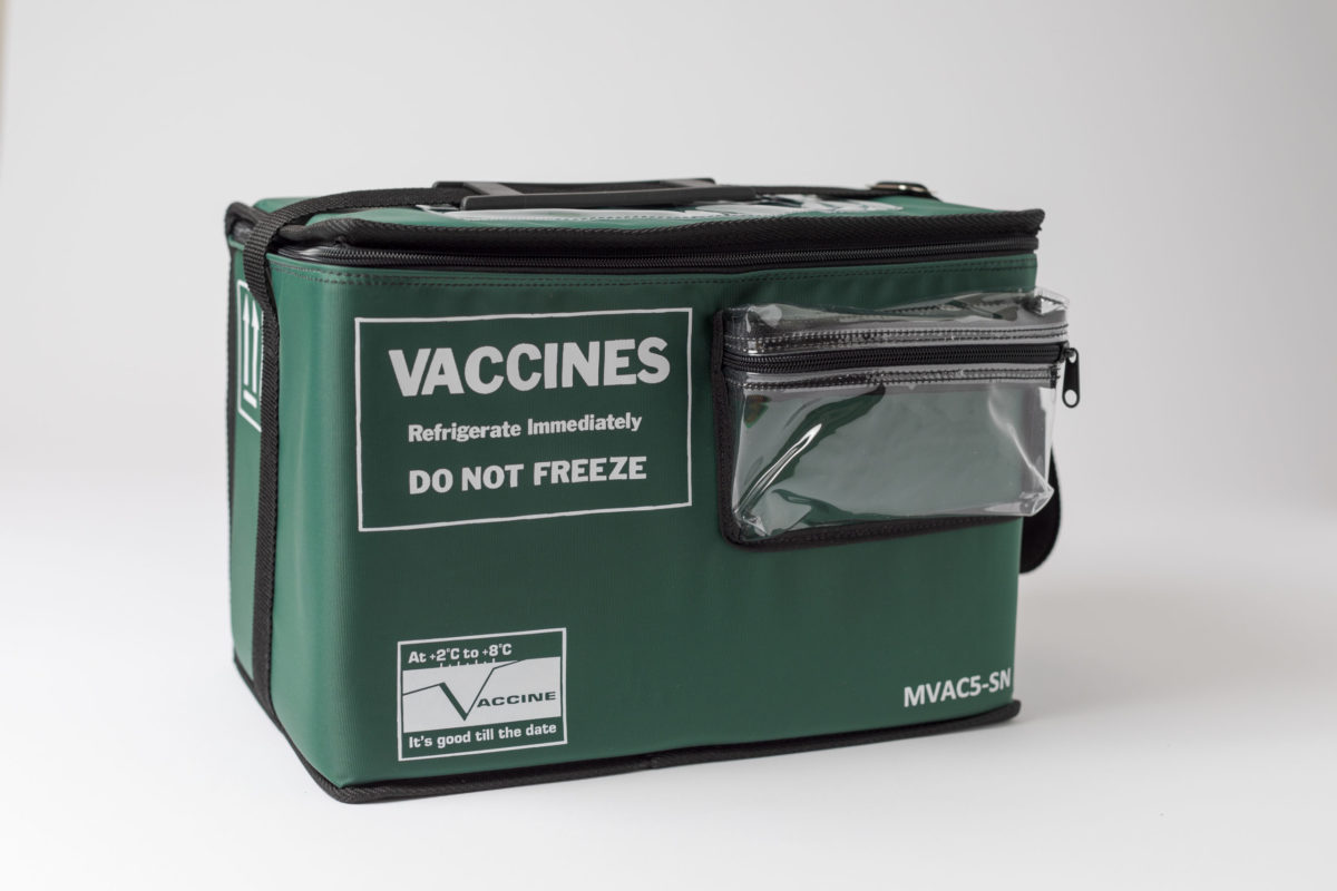 Min/Max Thermometer Vaccine Transport Cooler
